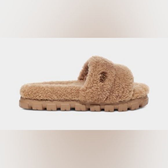 NWT UGG size 11 woman's Cozetta Curly Slippers - Picture 4 of 6
